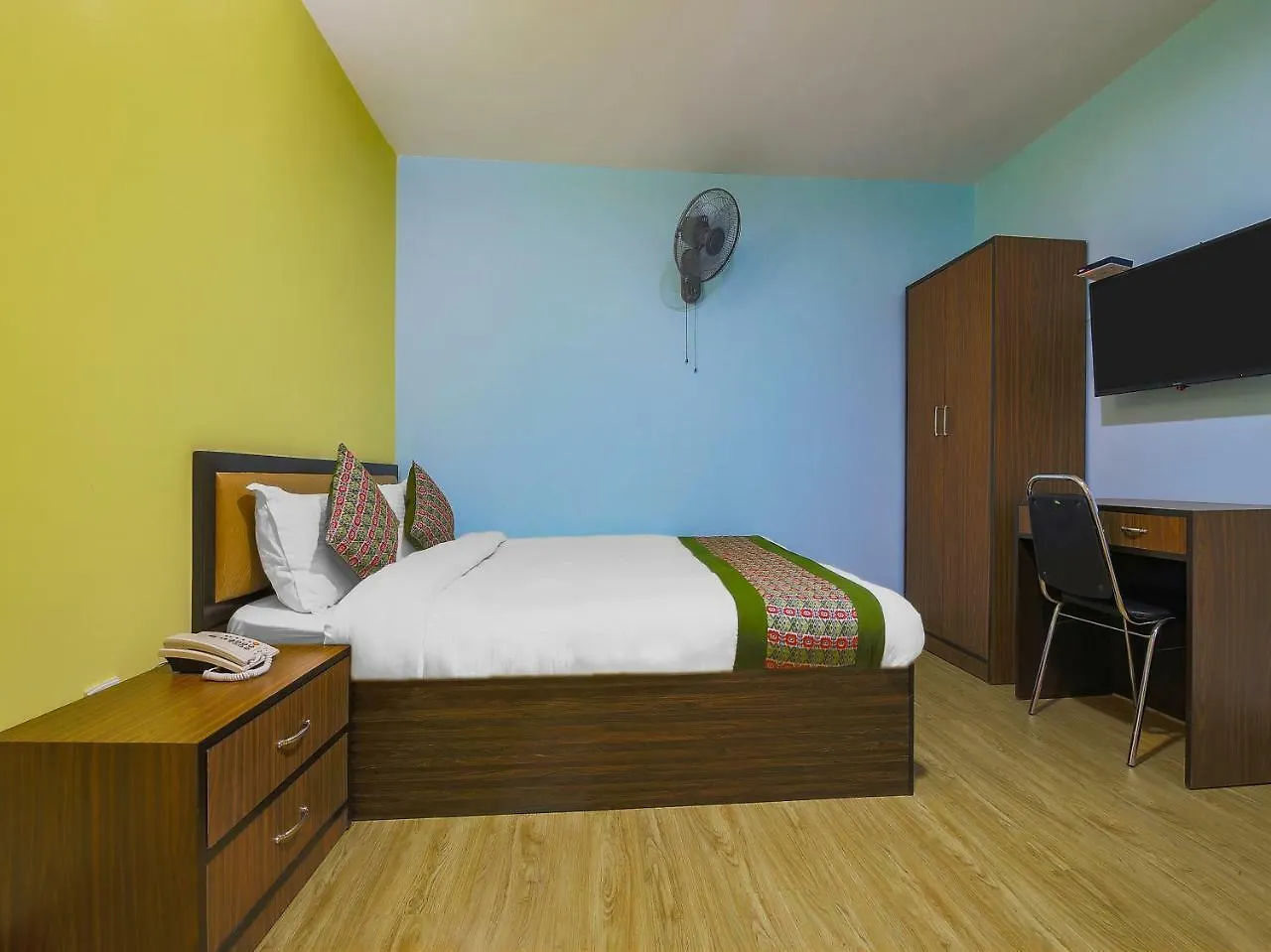 Oyo 352 Hotel Konark Inn Kathmandu